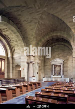 Packington Hall, St. James Church, Blick nach Osten Stock Photo