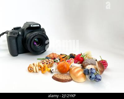 Very small objects hi-res stock photography and images - Alamy