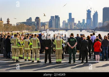 London, UK. 22nd Mar, 2022. General view of the unveiling on Westminster Bridge. A memorial plaque in memory of those who lost their lives in the acts of terrorism on Westminster Bridge and New Palace Yard on 22nd March, 2017, is unveiled on Westminster Bridge with a minute's silence, brief service and speeches. The event is attended by families and friends of the victims, as well as Priti Patel, Sadiq Khan, the police and emergency services and Members of Parliament. Credit: Imageplotter/Alamy Live News Stock Photo