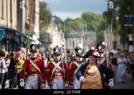 Bath, Somerset, UK. 11th September 2021. Pictured: Over 500 Jane Austen fans dressed in Regency clothing take part in the promenade making their way d Stock Photo