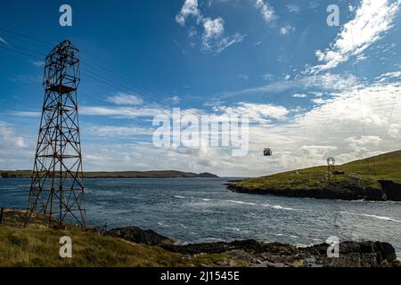 Cable car from the mainland to Dursey Island. Departs daily, year-round, from Ballaghboy on the tip of the Beara peninsula, Co. Cork. Stock Photo