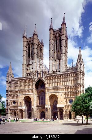 Lincoln, Kathedrale, Westfassade Stock Photo