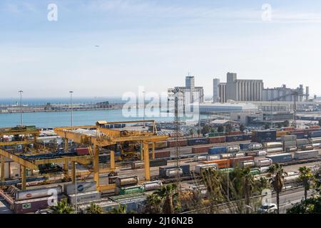 BARCELONA, SPAIN - FEBRUARY 3, 2022:View of Barcelona Port cargo area with cargo containers,Barcelona Spain. Stock Photo