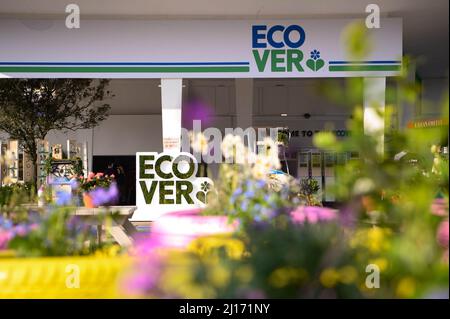 EDITORIAL USE ONLY General views at the launch of The Ecover Refillery, a reused petrol station in London repurposed with the aim of reducing plastic waste by encouraging consumers to reuse and refill. Picture date: Wednesday March 22, 2022. Stock Photo