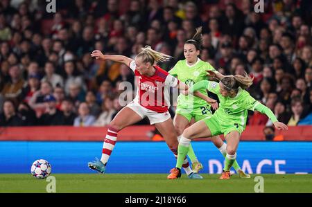 Arsenal's Stina Blackstenius (right) and VfL Wolfsburg's Kathrin-Julia Hendrich battle for the ball during the UEFA Women's Champions League quarter final first leg match at the Emirates Stadium, London. Picture date: Wednesday March 23, 2022. Stock Photo