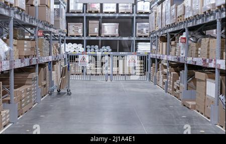 MOSCOW, RUSSIA - FEBRUARY 21, 2022: Interior of a modern warehouse. Smart warehouse management system. Stock Photo