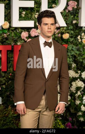 LONDON, ENGLAND - MARCH 22: Luke Newton attends the World Premiere of 'Bridgerton' Season 2 at The Tate Modern on March 22, 2022 in London, England Stock Photo