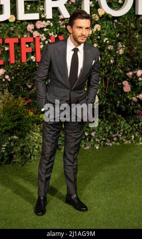 LONDON, ENGLAND - MARCH 22: Jonathan Bailey attends the World Premiere of 'Bridgerton' Season 2 at The Tate Modern on March 22, 2022 in London, Englan Stock Photo