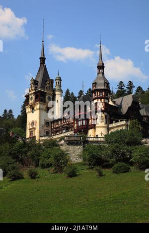 Schloß Peles, bei Sinaia, große Walachei, Rumänien, Schloß Peles, bei Sinaia, große Walachei, Rumänien  /  Peles Castle, near Sinaia, Great Wallachia, Stock Photo