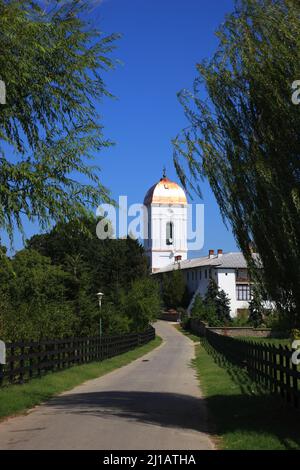 Kloster Cernica, Manastirea Cernica, am östlichen Stadtrand von Bukarest, Rumänien  /  Cernica Monastery, Manastirea Cernica, on the eastern outskirts Stock Photo