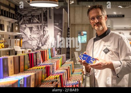 MARC CLUIZEL, DIRECTOR OF THE CLUIZEL CHOCOLATE FACTORY, DAMVILLE, MESNIL-SUR-ITON, EURE, NORMANDY, FRANCE Stock Photo