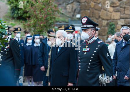 Rome, Italy. 24th Mar, 2022. The President of the Republic Sergio Mattarella, together with the presidents of the Senate and of the Chamber, Elisabetta Casellati and Roberto Fico and the Minister of Defense Lorenzo Guerini, participated in the memorial ceremony of the 78th anniversary of the massacre of the Fosse Ardeatine in Rome, in which they were killed 335 civilians and military people, political prisoners, Jews, common prisoners. Credit: Independent Photo Agency/Alamy Live News Stock Photo