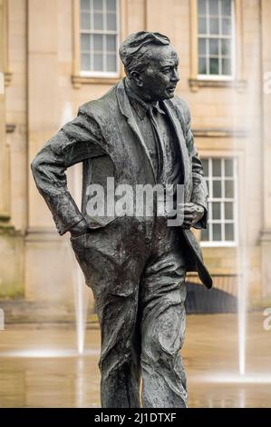 Statue of Harold Wilson, former Prime Minister of the United Kingdom, Huddersfield, Yorkshire, England