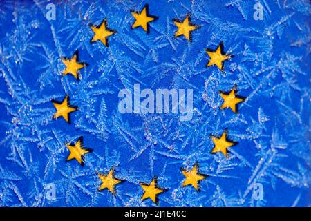 26.12.2021, Germany, , Berlin - Ice crystals on the logo of the European Union. 00S211226D755CAROEX.JPG [MODEL RELEASE: NO, PROPERTY RELEASE: NO (c) c Stock Photo