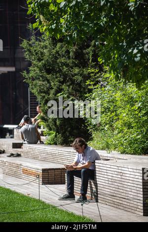 Summer scenes from The Highline in New York City Stock Photo