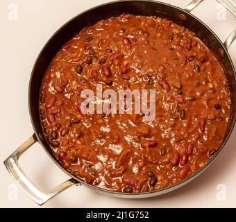 Beany beef chilli stew