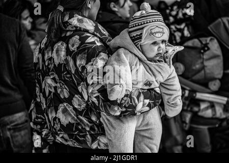 War in Ukraine, Ukrainians in Medyka, Poland Stock Photo