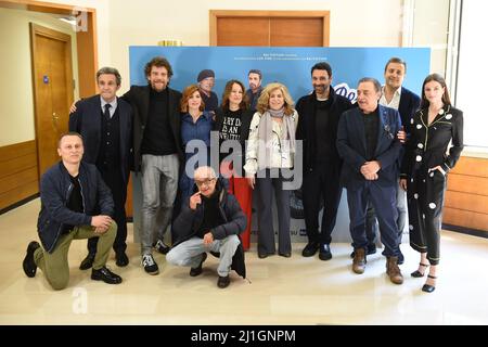 Rome, Italy. 25th Mar, 2022. The cast during Photocall Don Matteo 13; Rome, Italy, 25th March 2022; (Photo by AllShotLive/Sipa USA) Credit: Sipa USA/Alamy Live News Stock Photo