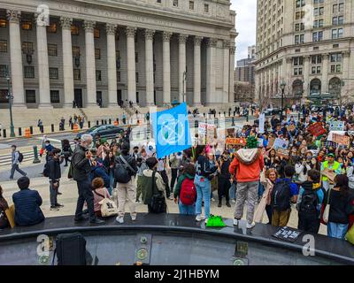 New York, USA. 25th Mar, 2022. Student groups gathered at Foley Square, New York City to demand Climate justice in New York City on March 25, 2022. Credit: ZUMA Press, Inc./Alamy Live News Stock Photo