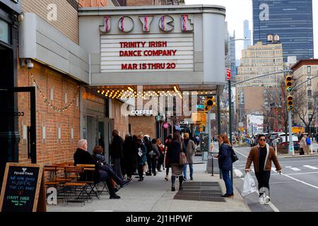 Joyce Theater Manhattan NYC Stock Photo - Alamy