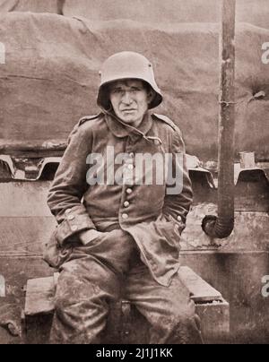Vintage photo from Worl War I period. Wall For Peace. A German prisoner from the end of 1916 Stock Photo
