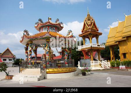 Quan Yin statue in Kuan Yin Chinese Shrine for thai people and foreign traveler travel visit and respect praying Wat Daeng Pracharat temple at Bang Kr Stock Photo