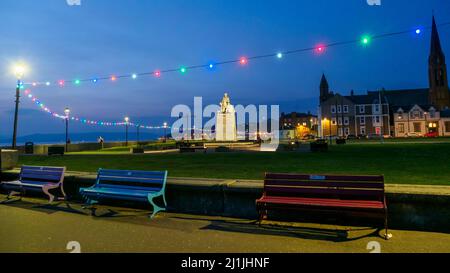 Night view of the Promenade and War Memorial at Largs in Ayrshire ...