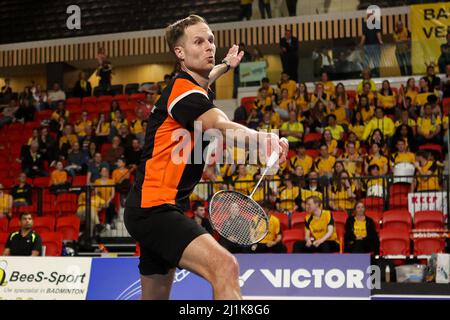 DEN HAAG, NETHERLANDS - MARCH 26: Jordy Hilbink of BC Duinwijck during the Finale Landskampioenschap Eredivisie Badminton match between Avi Air Almere and BC Duinwijck at Sportcampus Zuiderpark on March 26, 2022 in Den Haag, Netherlands (Photo by Hans van der Valk/Orange Pictures) Stock Photo