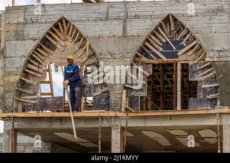 Shuttering carpenter hi res stock photography and images Alamy