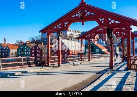 TRONDHEIM, NORWAY - MARCH 11, 2022: Gamle Bybro (Old Town Bridge) crosses the Nidelva River. Stock Photo