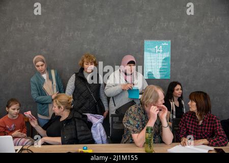 March 26, 2022: Ukraine Solidarity Association has started to offer free Turkish courses for Ukrainian refugees coming to Turkey in its office in Istanbul, Turkey on March 26,3022. Tetiana Fetsan, a lecturer at the Department of Slavic Languages and Literatures at the Faculty of Literature at Istanbul University and also the president of the association, said that the Turkish course will continue in the coming weeks. (Credit Image: © Tolga Ildun/ZUMA Press Wire) Stock Photo