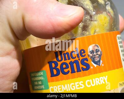 Paris, France - Jan 7, 2022: Old logotype of Uncle Ben's on Currt sauce - Uncle Ben's becomes Ben's Original, after the brand was accused of conveying racist cliches Stock Photo