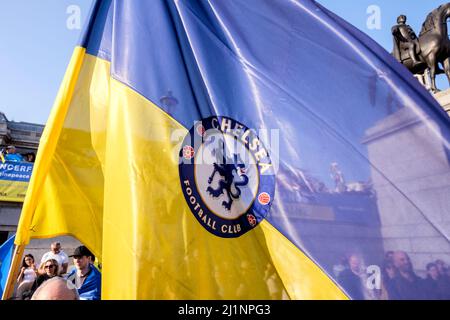 Chelsea football club flag hi-res stock photography and images - Alamy