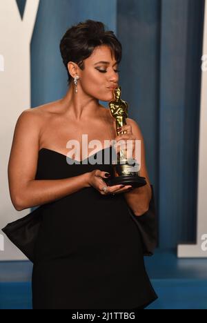 Ariana DeBose attending the Vanity Fair Oscar Party held at the Wallis Annenberg Center for the Performing Arts in Beverly Hills, Los Angeles, California, USA. Picture date: Sunday March 27, 2022. Stock Photo