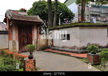 Lin family garden with elegant mansion and classic Chinese garden architectures in Banqiao District, New Taipei City, Taiwan Stock Photo