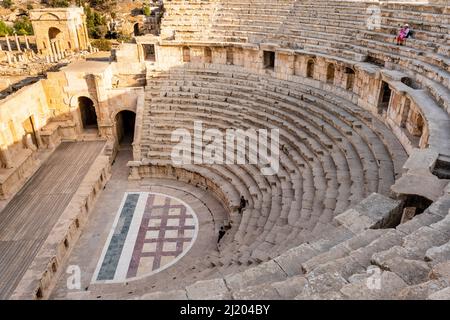 The Northern Theatre At The Roman Ruins Of Jerash, Jerash, Jordan. Stock Photo