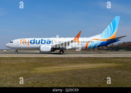 A6-FMX flydubai Boeing 737-8 MAX Photo by WalAndPl