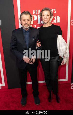 New York, NY - March 28, 2022: Mikhail Baryshnikov, Lisa Rinehart attend opening night for revival of Plaza Suite by Neil Simon at Hudson Theatre Stock Photo