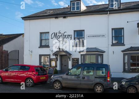 The Modbury Inn pub in Modbury, South Hams, Devon, UK Stock Photo