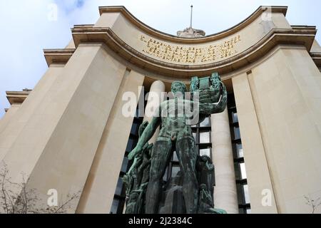 Trocadero - Theatre National de Chaillot - Paris Stock Photo