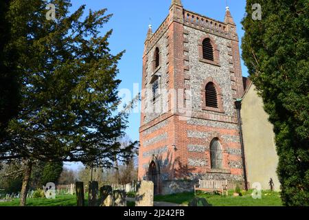 Originally a Norman church, Shoreham, Kent's St Peter and St Paul has an attractive square tower and many medieval elements. Close to Mount Vineyard Stock Photo