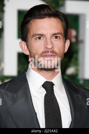 Jonathan Bailey attends the 'Bridgerton' Series 2 World Premiere at Tate Modern on March 22, 2022 in London, England. Stock Photo