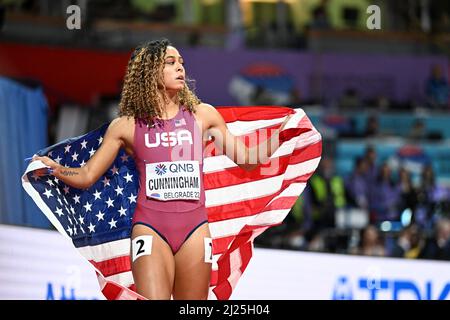 Gabriele Cunningham the EEUU flag at the Belgrade 2022 Indoor World Championships. Stock Photo