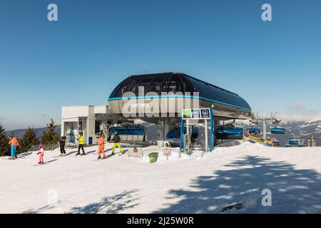SPINDLERUV MLYN, CZECH REPUBLIC - 10 th March 2022: Plane, the top station of the cable car. Hromovka in mountain Krkonose, the most popular Czech ski Stock Photo