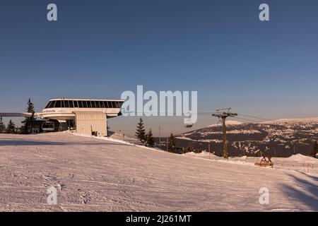 SPINDLERUV MLYN, CZECH REPUBLIC - 9th March 2022: Medvedin, the top station of the cable car. Medvedin in mountain Krkonose, the most popular Czech sk Stock Photo