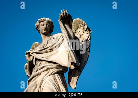 Angel with the Sudarium (Veronica's Veil) statue on Sant'Angelo bridge, Rome, Italy Stock Photo