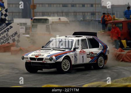 Markku Alen (FIN) Lancia Delta S4 GrB Martini Racing 1st position Stock Photo