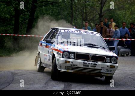 Chantal Galli (CH) Michela Marangoni (ITA) Lancia Delta HF 4WD GrN Jolly Club Pepsi Stock Photo