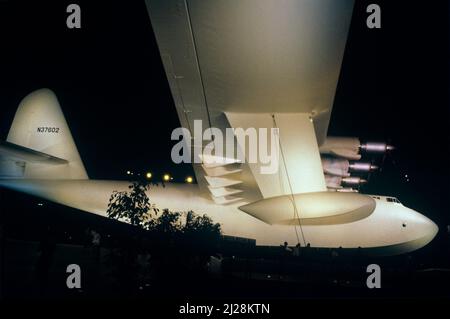 Spruce Goose airplane at the dome in Long Beach CA Stock Photo Alamy