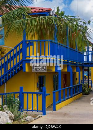 KRALENDIJK BONAIRE - OCTOBER 6, 2013: Divi Flamingo Resort Dive Shop Stock Photo